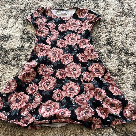 Kids Abercrombie Dress - Picture 1 of 2